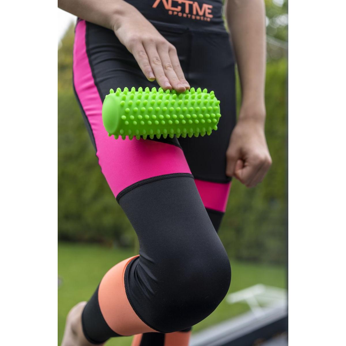 WAŁEK DO MASAŻU 15CM POMARAŃCZOWY TULLO WAŁEK DO MASAŻU 15CM POMARAŃCZOWY TULLO